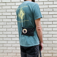 画像をギャラリービューアに読み込む, Tenkara Backcountry Pack - DCF Cranberry