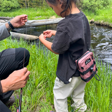 Load image into Gallery viewer, Tenkara Simple Pack - Dyneema Composite Fabric - Cranberry
